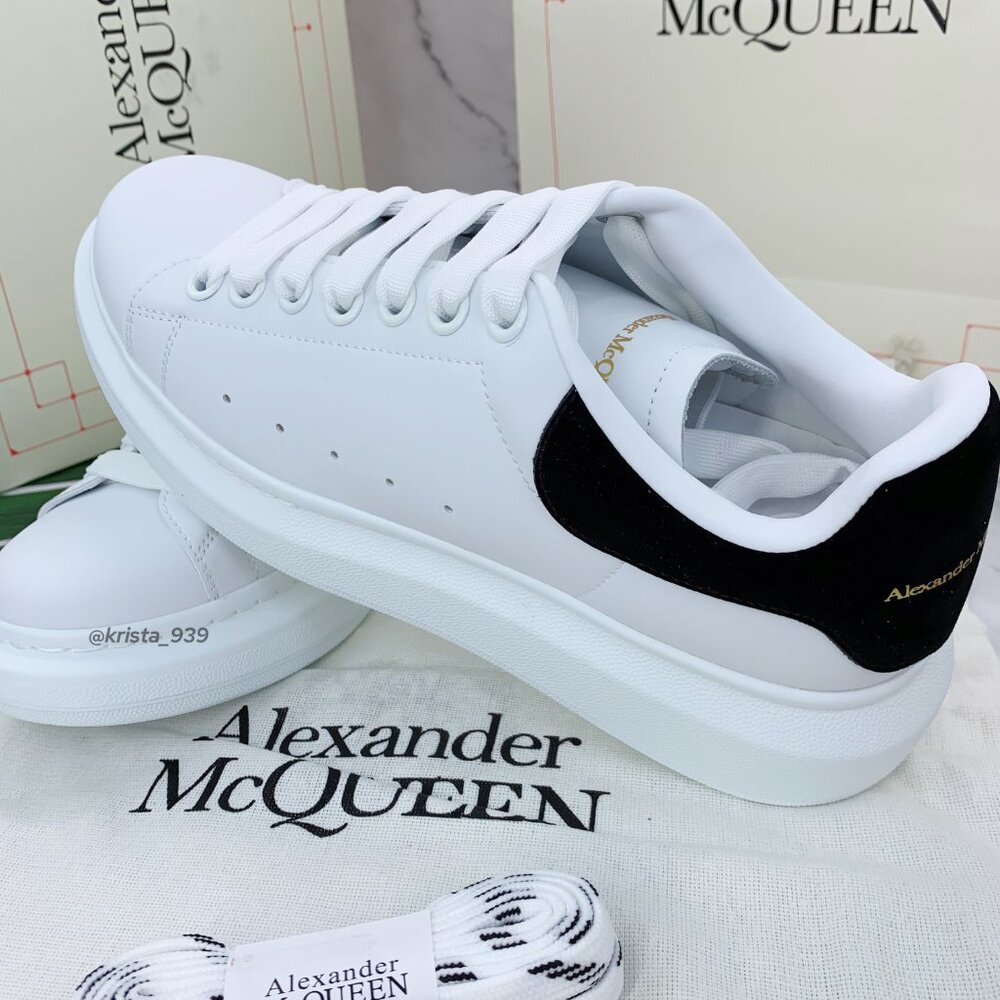 Alexander McQueen Oversized low-top sneakers - Picture 2 of 9